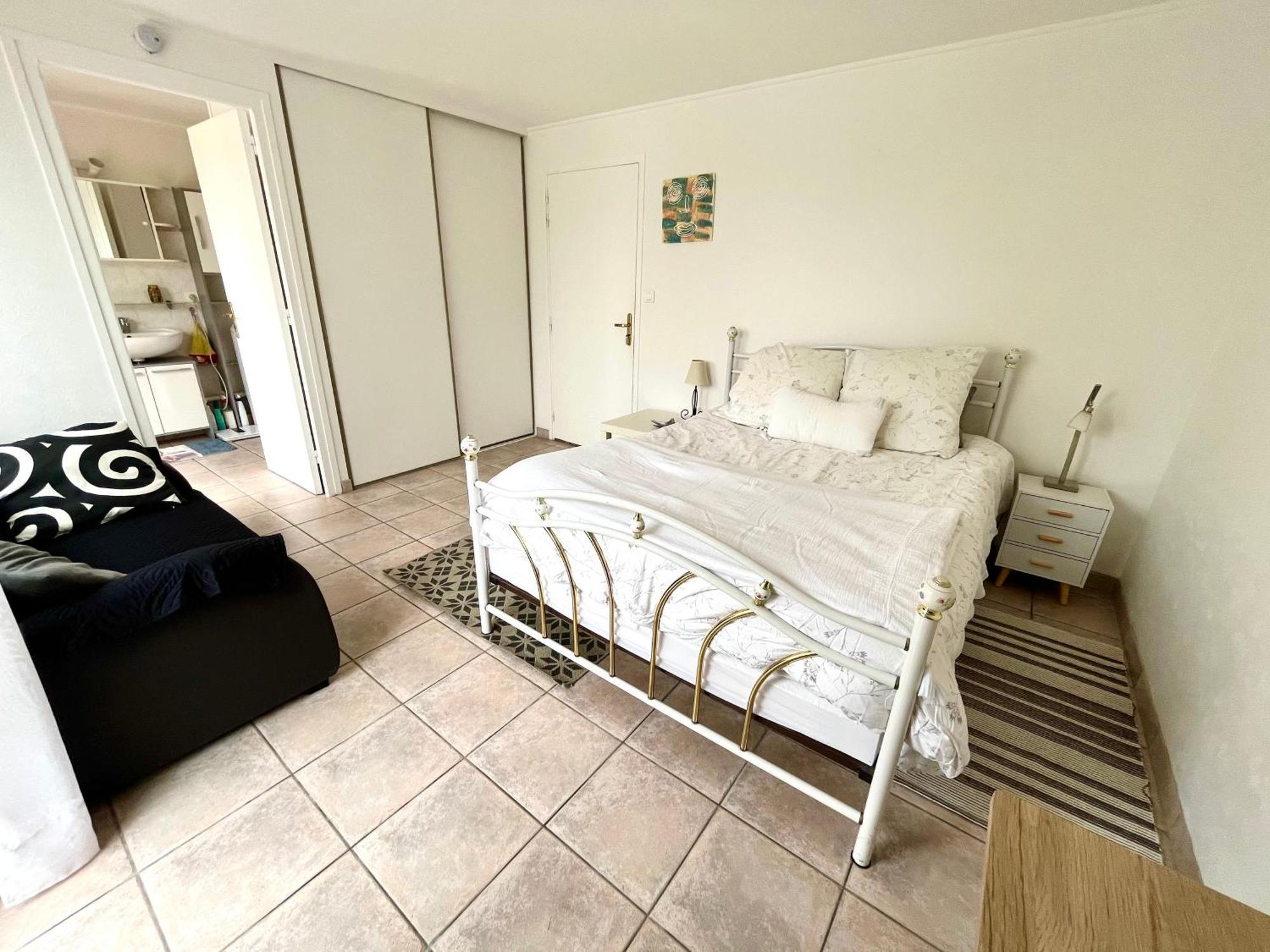 Chambre Avec Vue La Roche-Chalais Екстериор снимка